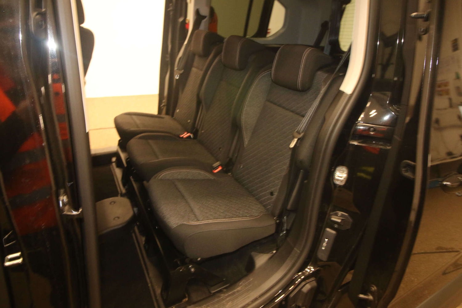 Used Peugeot Rifter 2024 for sale - 78041795: Photo 7