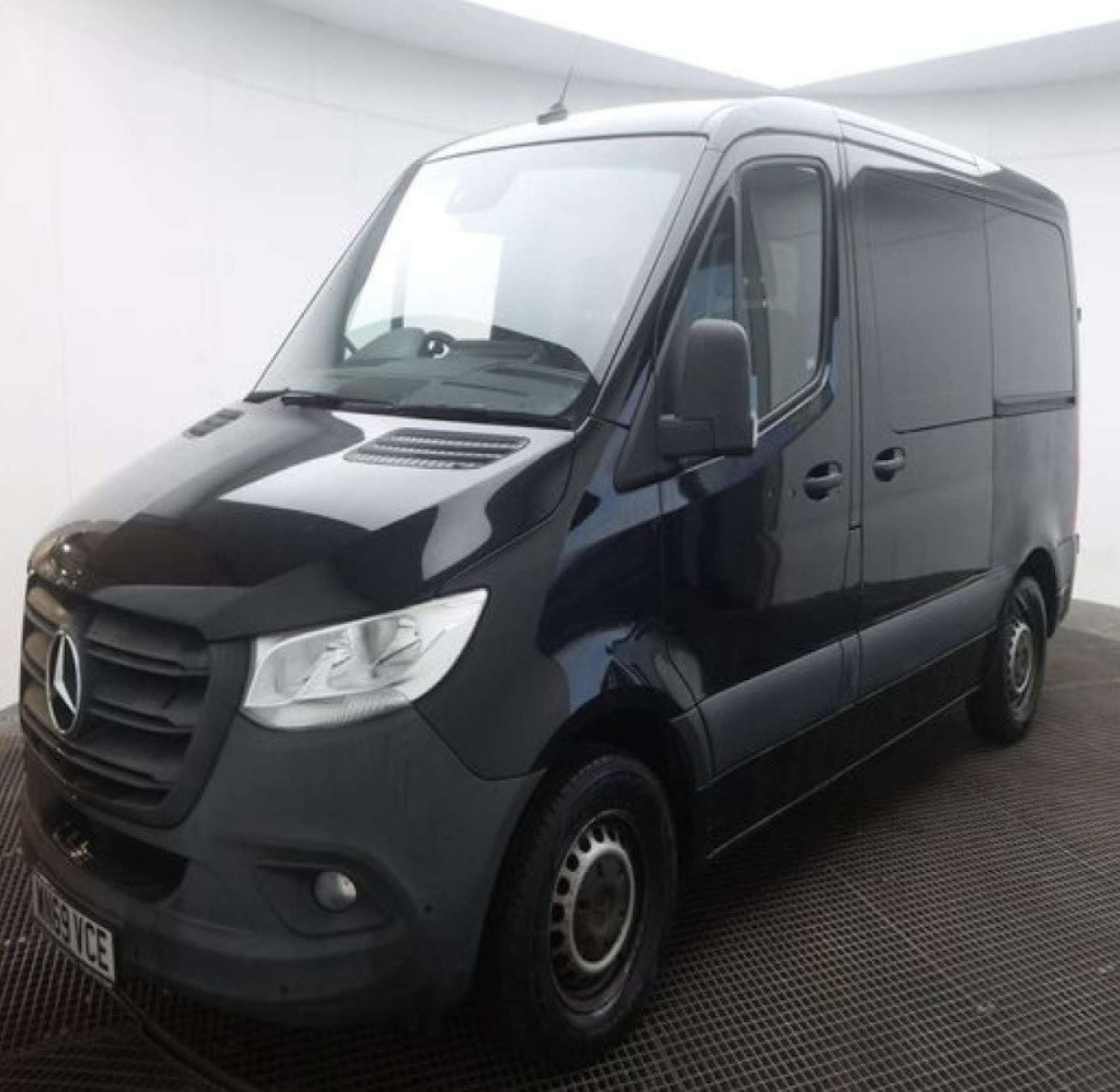 Used Mercedes-Benz Sprinter 2020 for sale - 77578930: Photo 1