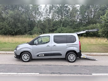 Used Citroen Berlingo 2020 for sale - 79841101: Photo