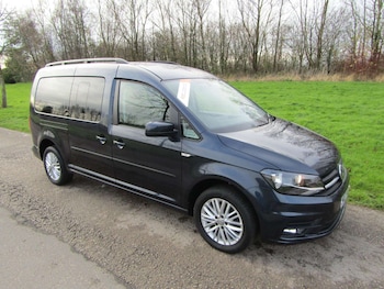 Used Volkswagen Caddy Maxi Life 2020 for sale - 76968896: Photo