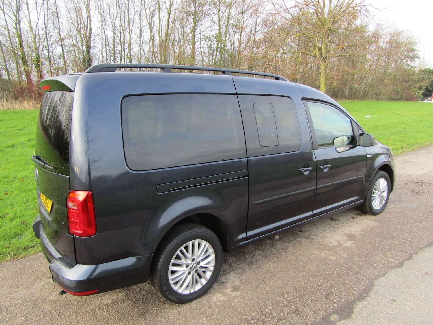 Used Volkswagen Caddy Maxi Life 2020 for sale - 76968896: Photo 6