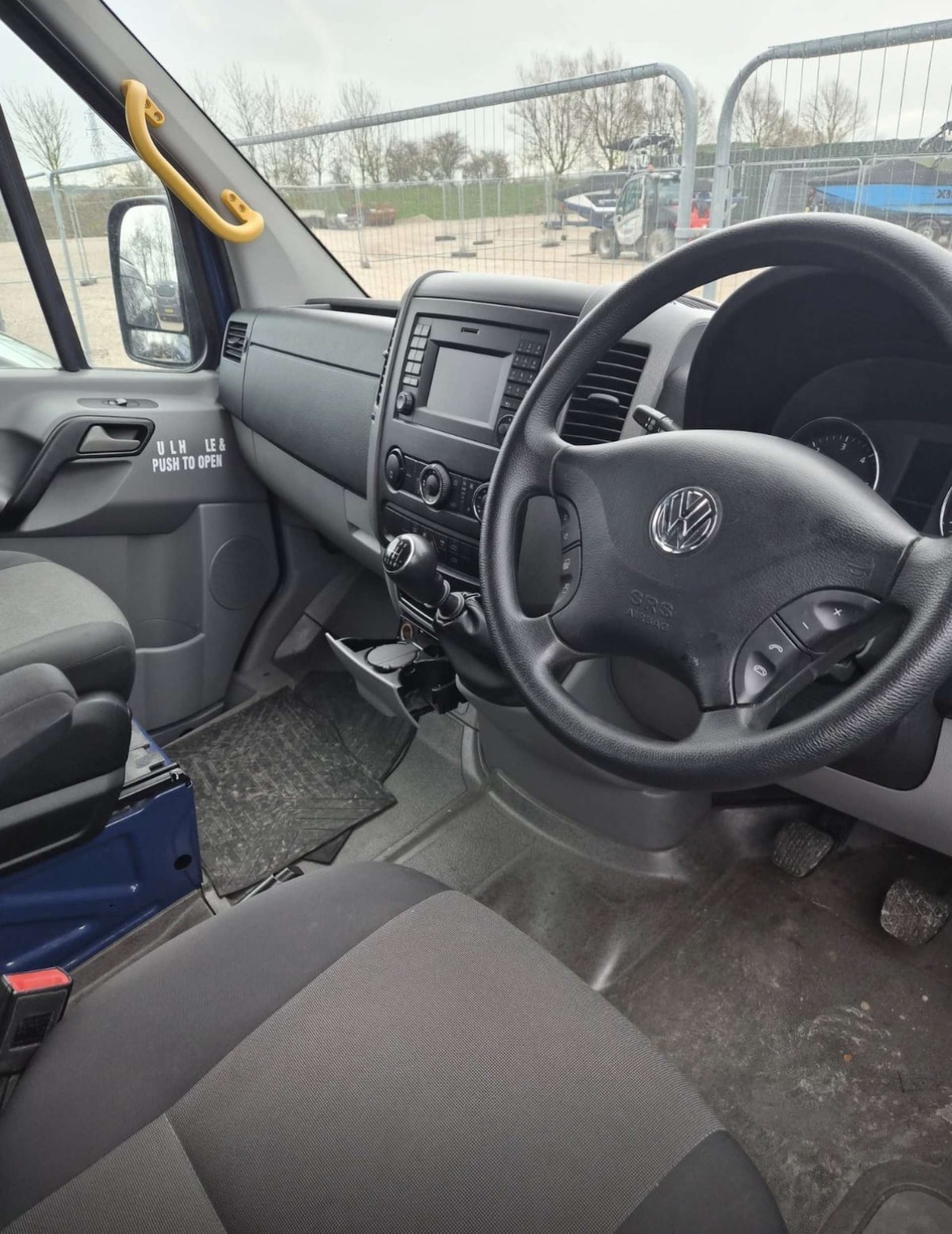 Used Volkswagen Crafter 2016 for sale - 77603952: Photo 3