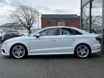 Used Audi A3 2014 for sale - 77671315: Photo