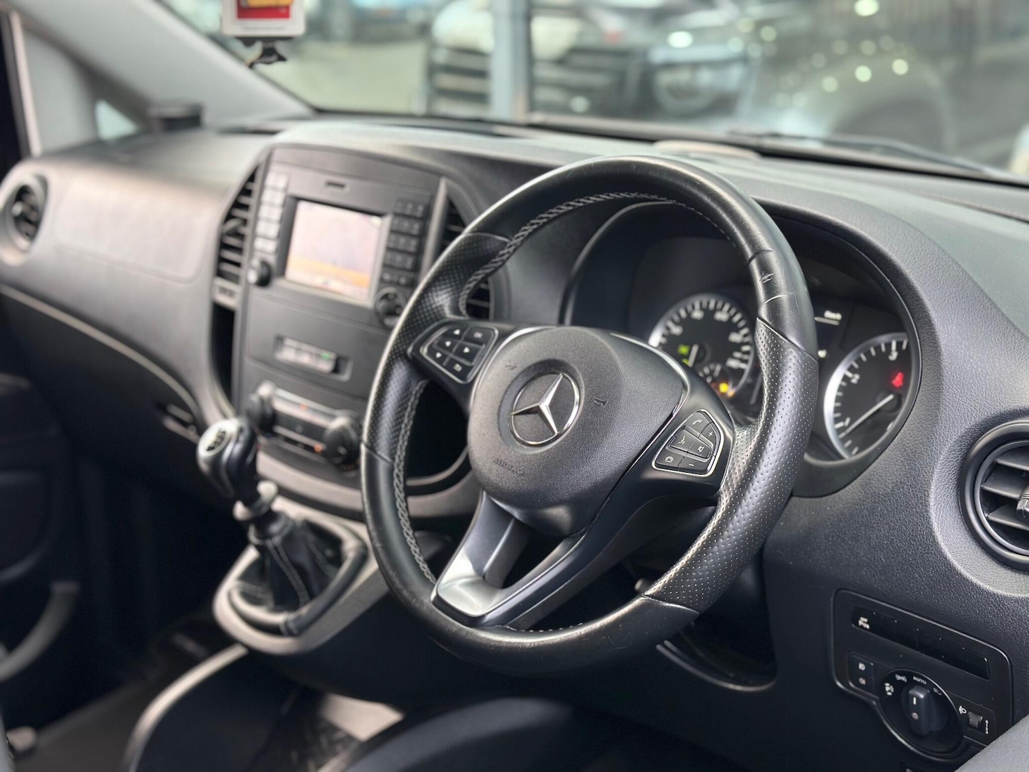 Used Mercedes-Benz Vito 2016 for sale - 77015766: Photo 12