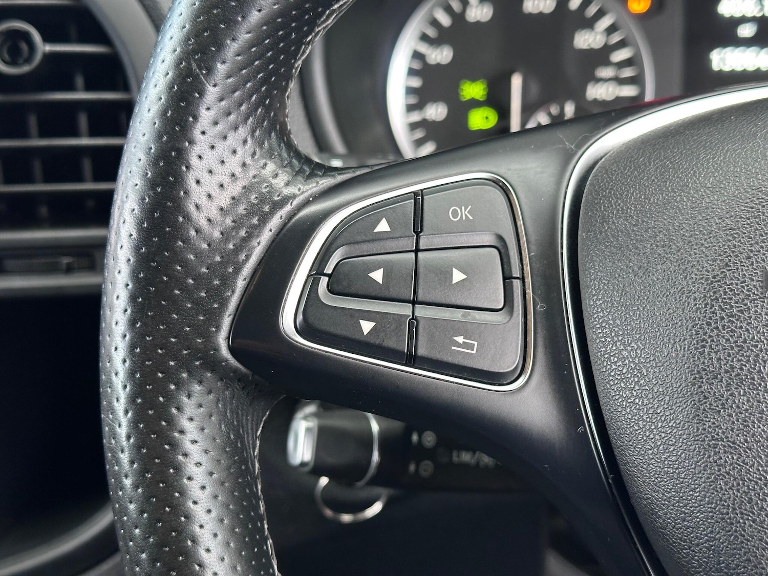 Used Mercedes-Benz Vito 2016 for sale - 77015766: Photo 23