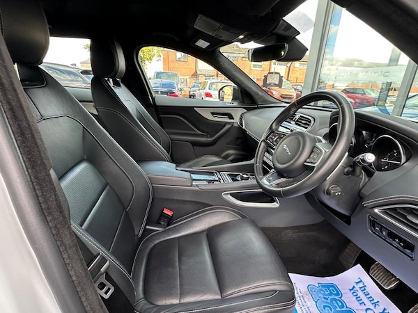 Used Jaguar F-Pace 2018 for sale - 75493423: Photo 13