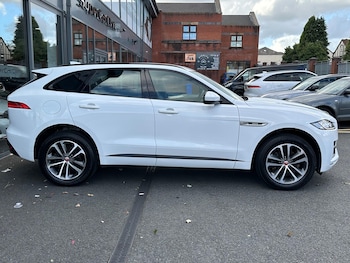 Used Jaguar F-Pace 2018 for sale - 75493423: Photo