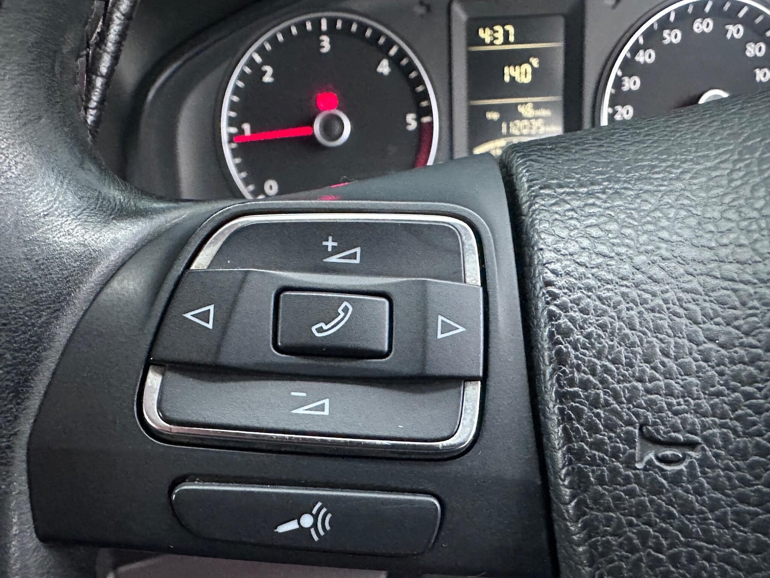 Used Volkswagen Transporter 2011 for sale - 76282736: Photo 16