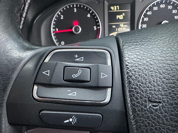 Used Volkswagen Transporter 2011 for sale - 76282736: Photo 16