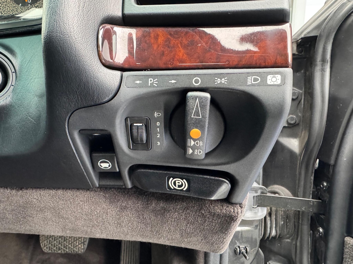 Used Mercedes-Benz 600 2022 for sale - 76259953: Photo 13