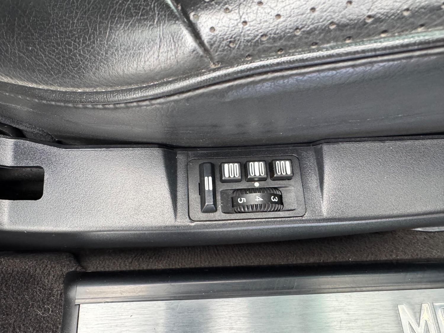 Used Mercedes-Benz 600 2022 for sale - 76259953: Photo 14