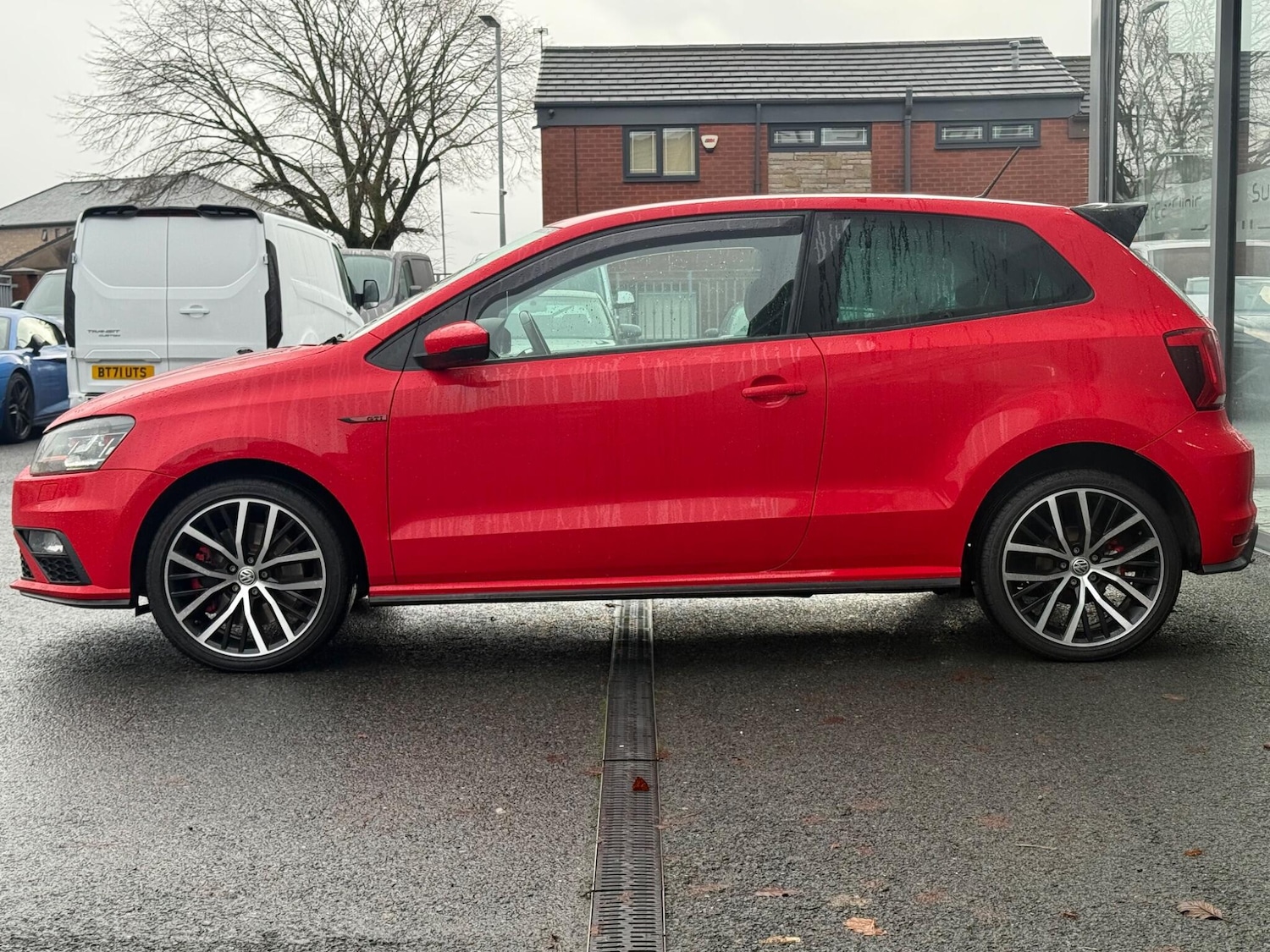 Used Volkswagen Polo 2017 for sale - 76989893: Photo 4