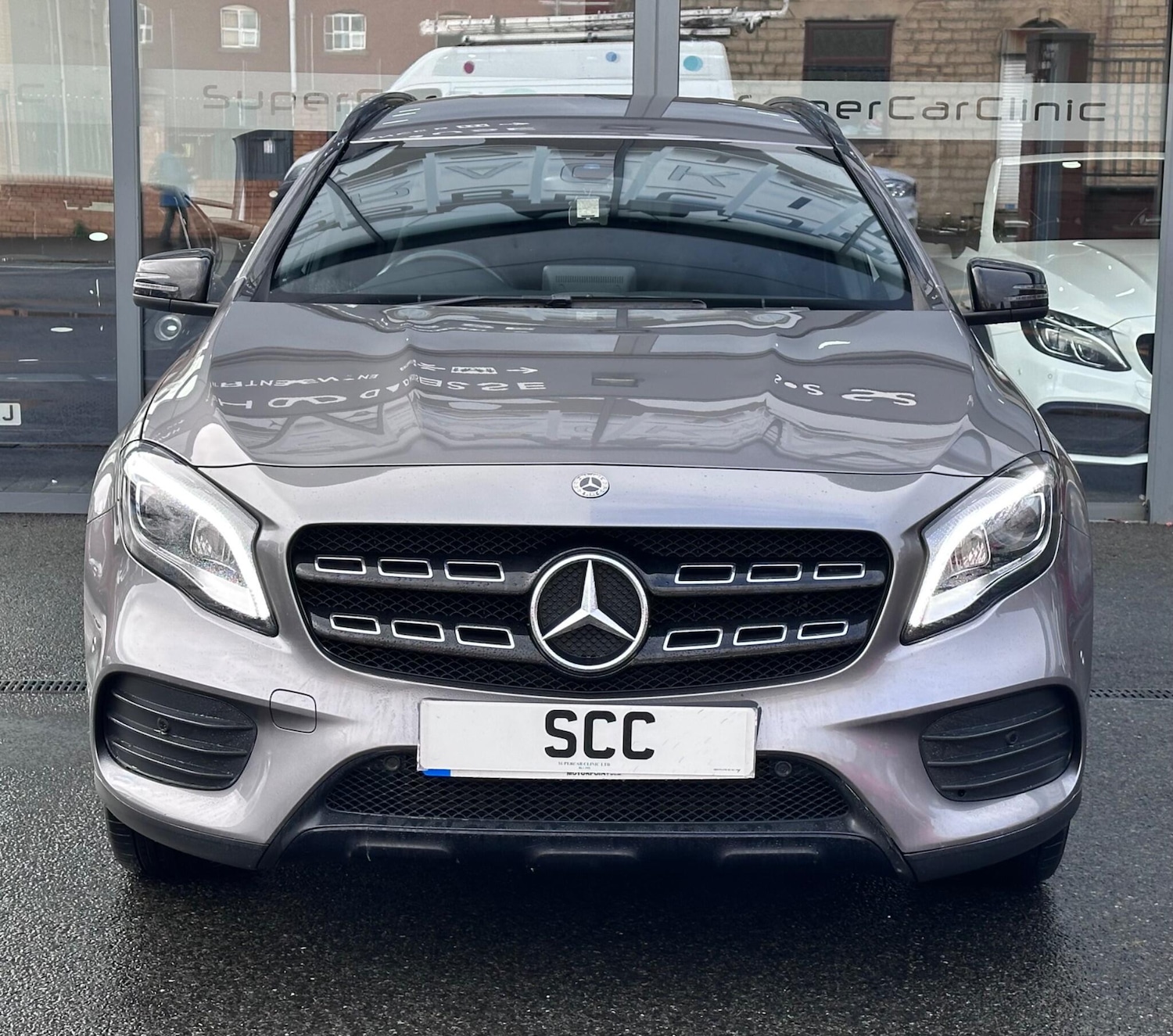 Used Mercedes-Benz GLA 2019 for sale - 76336858: Photo 2