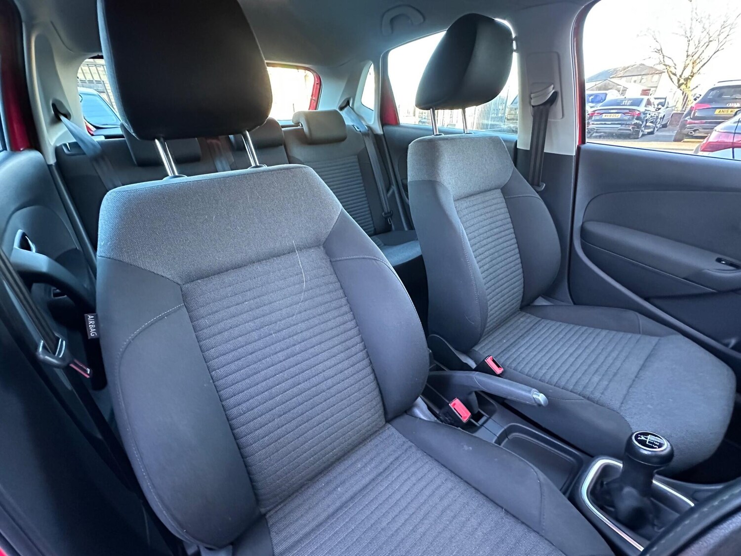 Used Volkswagen Polo 2012 for sale - 76606860: Photo 19