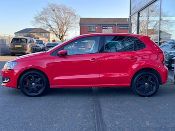 Used Volkswagen Polo 2012 for sale - 76606860: Photo