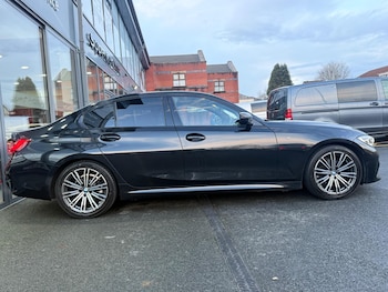 Used BMW 3 Series 2021 for sale - 77202969: Photo