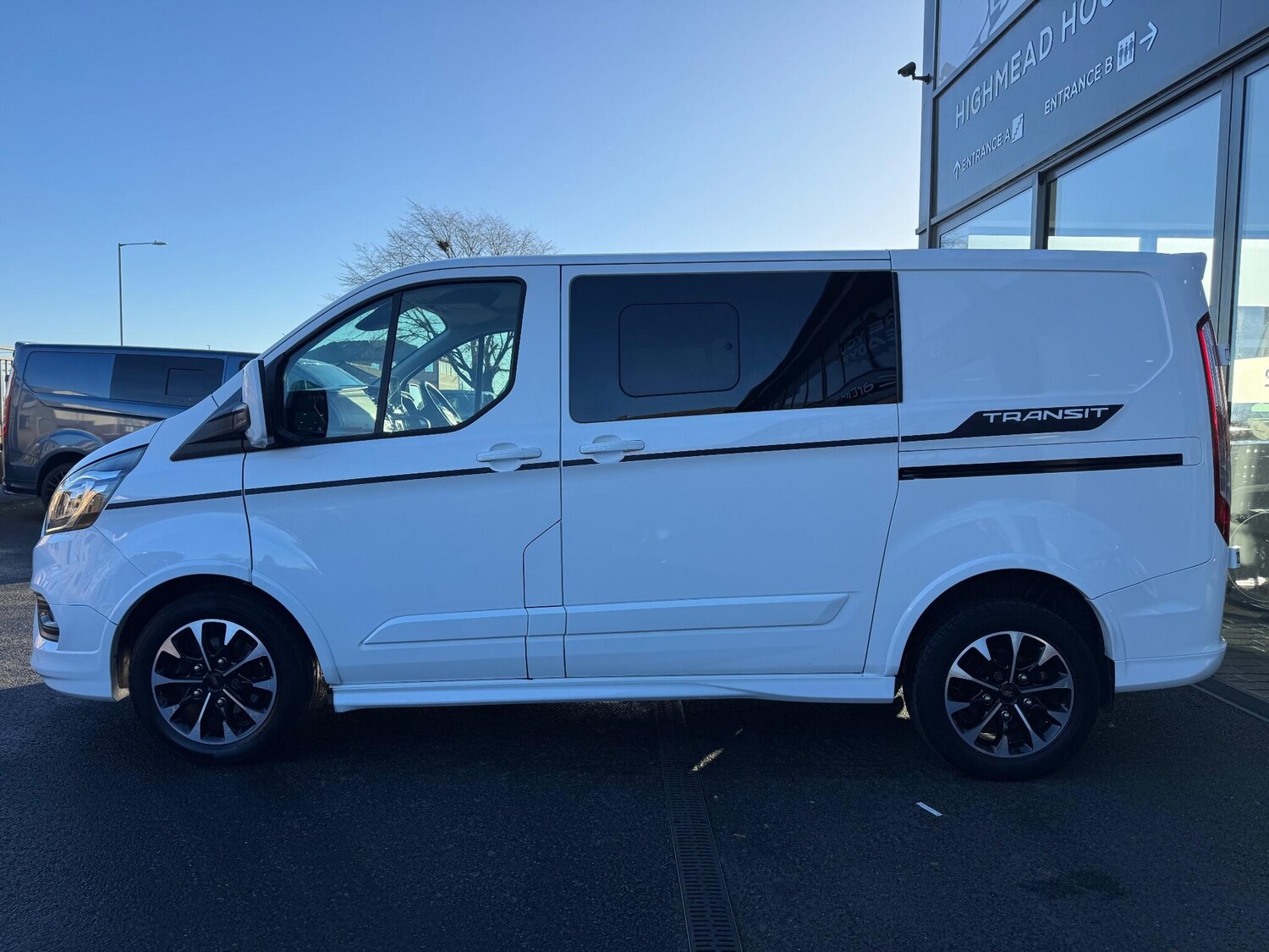 Used Ford Transit Custom for sale - 77090773: Photo 4