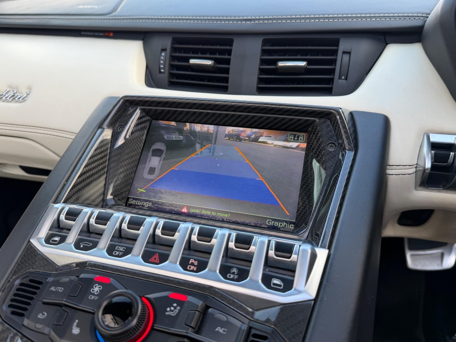 Used Lamborghini Aventador 2014 for sale - 78072285: Photo 17