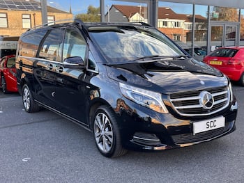 Used Mercedes-Benz V-Class 2015 for sale - 79847805: Photo