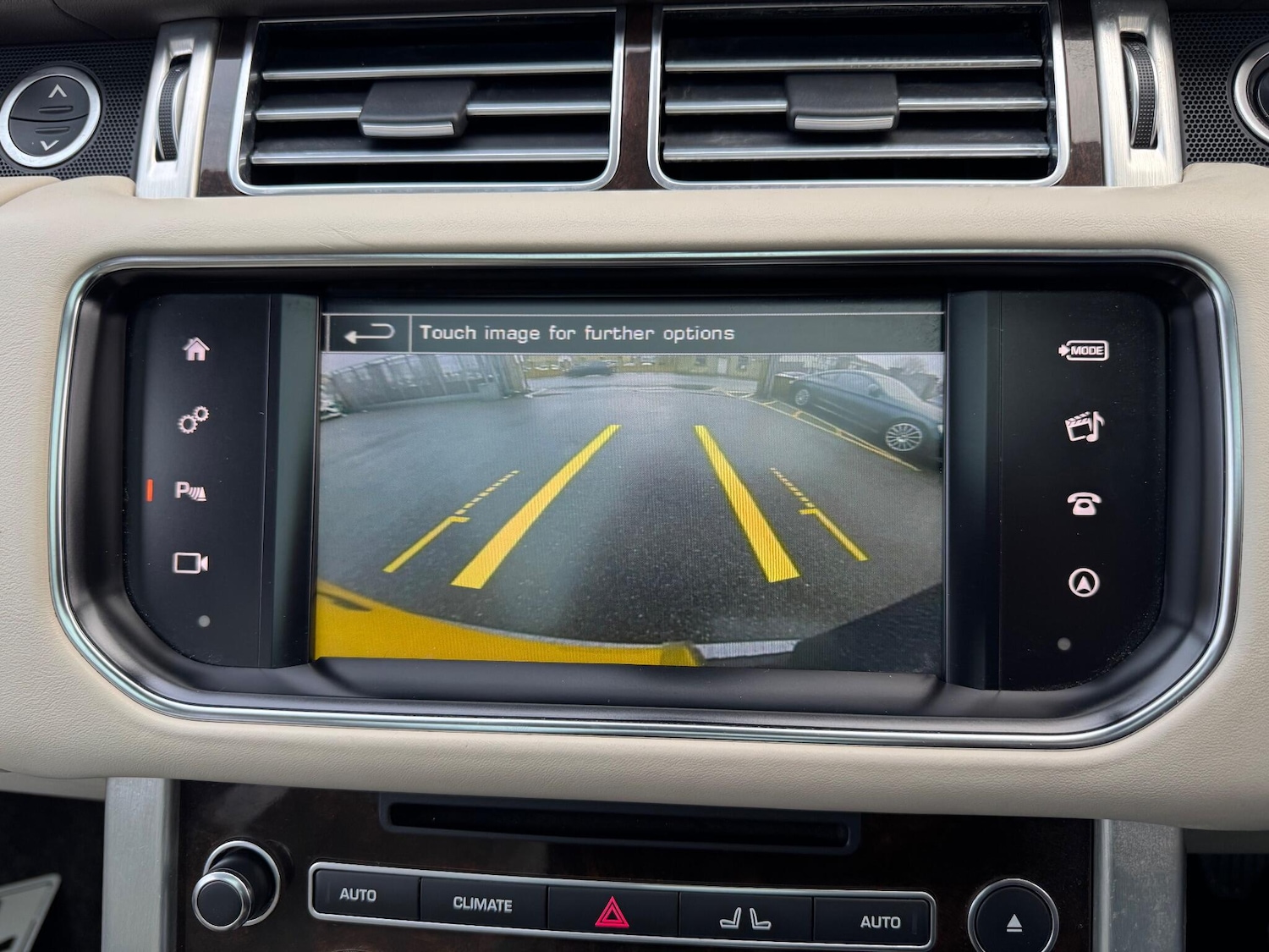 Used Land Rover Range Rover 2016 for sale - 76850019: Photo 19