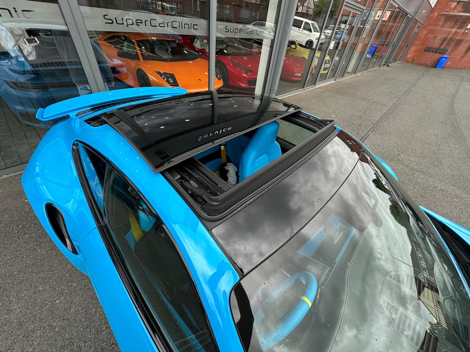 Used Porsche 911 2023 for sale - 76993347: Photo 10