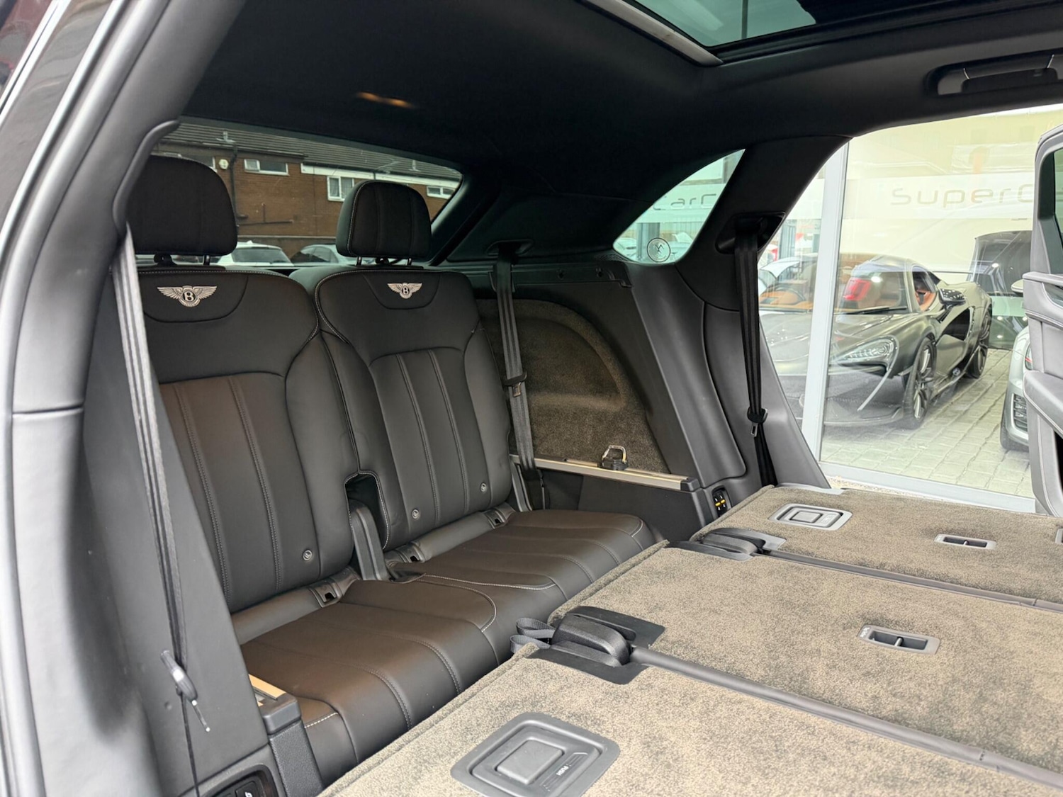 Used Bentley Bentayga 2017 for sale - 78058383: Photo 21