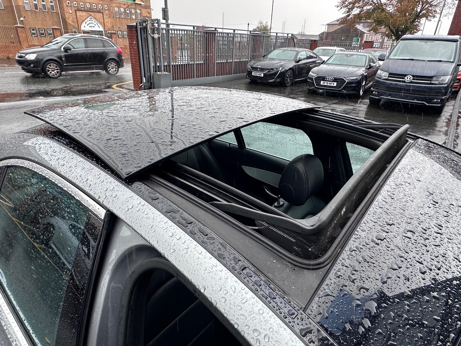 Used Mercedes-Benz C Class 2015 for sale - 76175342: Photo 22