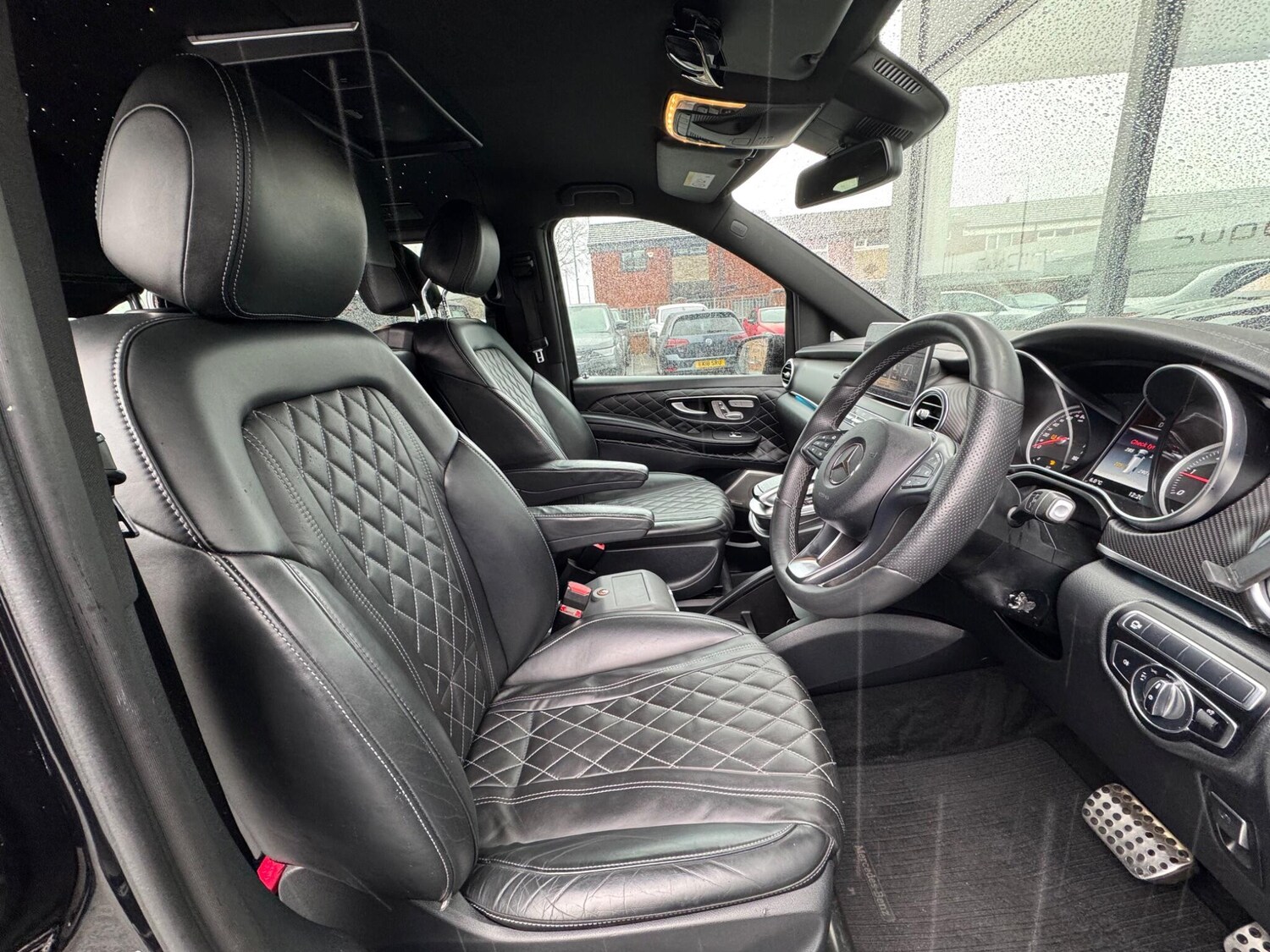 Used Mercedes-Benz V-Class 2018 for sale - 77738567: Photo 14