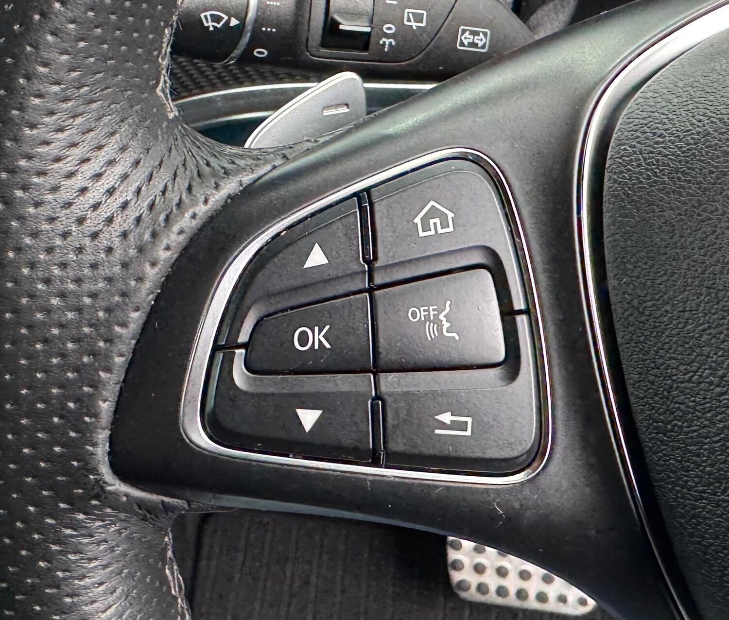 Used Mercedes-Benz V-Class 2018 for sale - 77738567: Photo 18