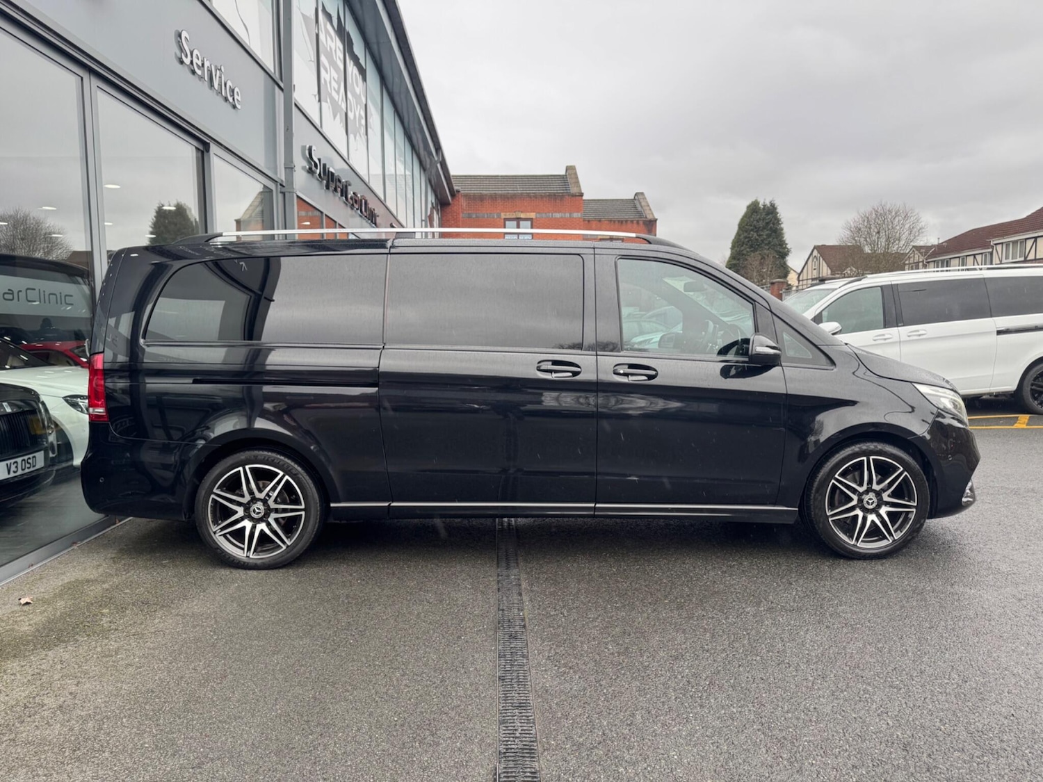 Used Mercedes-Benz V-Class 2018 for sale - 77738567: Photo 5