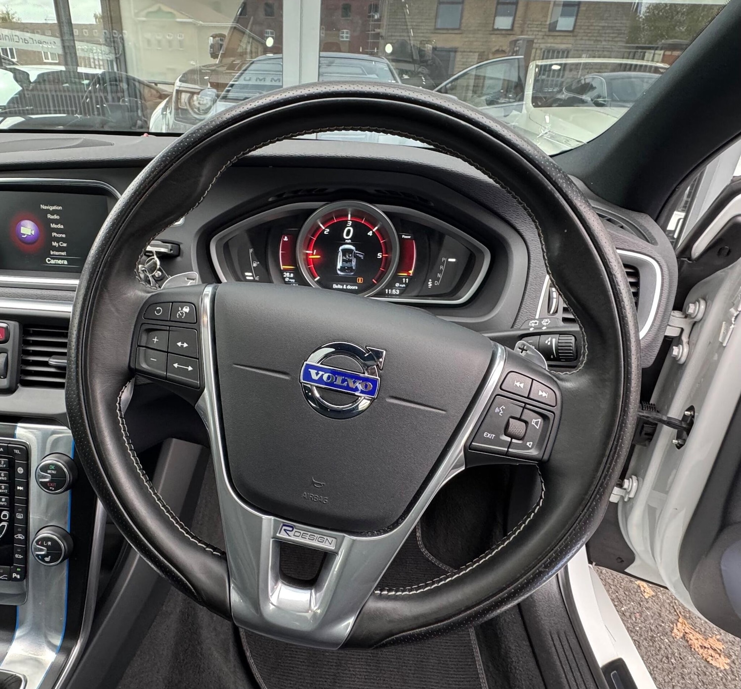 Used Volvo V40 for sale - 76476427: Photo 18