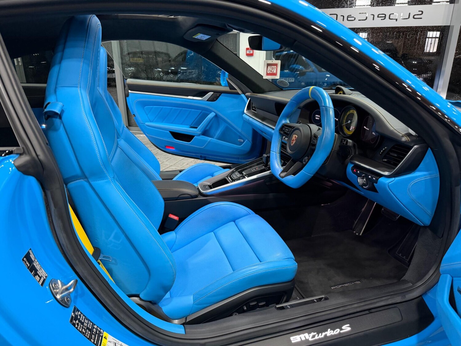 Used Porsche 911 2023 for sale - 77468855: Photo 13