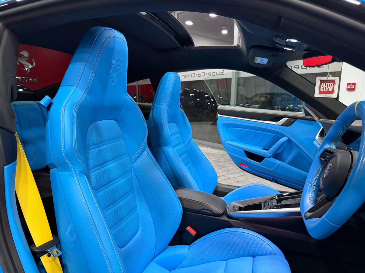 Used Porsche 911 2023 for sale - 77468855: Photo 14