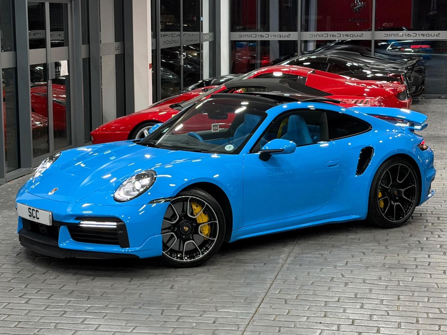 Used Porsche 911 2023 for sale - 77468855: Photo 4