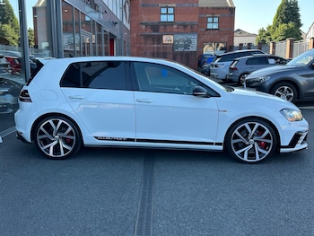 Used Volkswagen Golf 2016 for sale - 75311387: Photo
