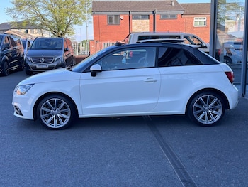 Used Audi A1 2011 for sale - 79075369: Photo