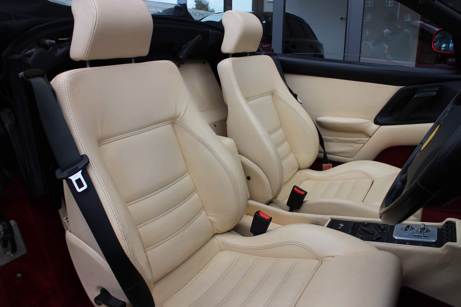 Used Ferrari 355 F1 1999 for sale - 76380543: Photo 18