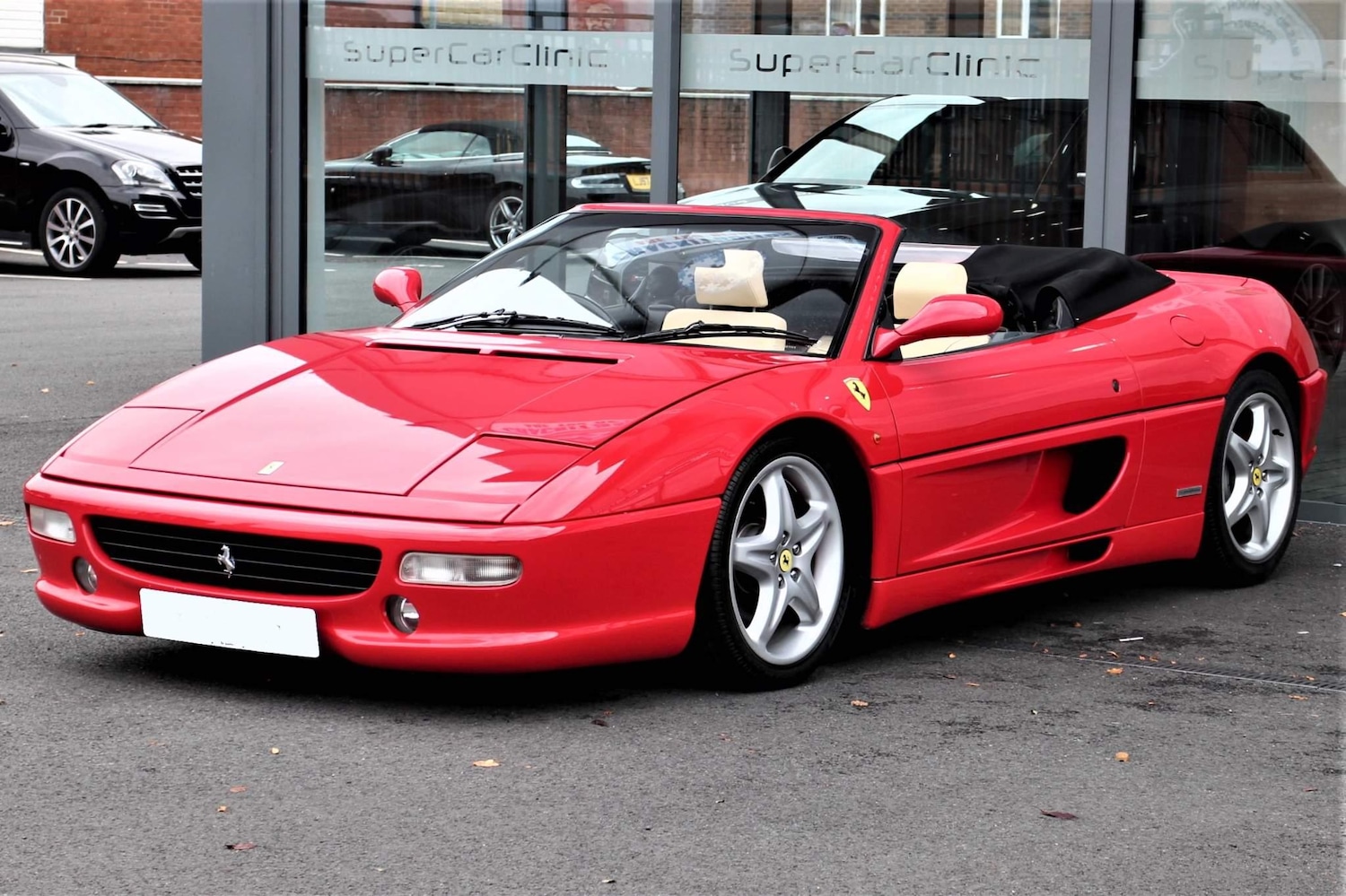 Used Ferrari 355 F1 1999 for sale - 76380543: Photo 6