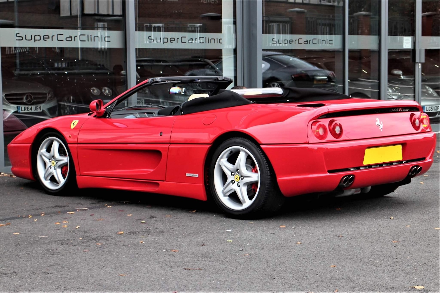 Used Ferrari 355 F1 1999 for sale - 76380543: Photo 9