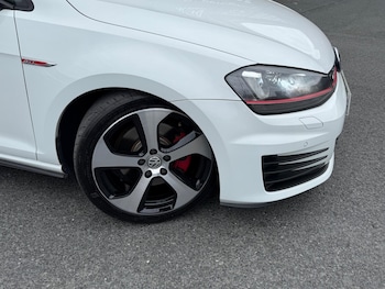 Used Volkswagen Golf 2014 for sale - 79075623: Photo