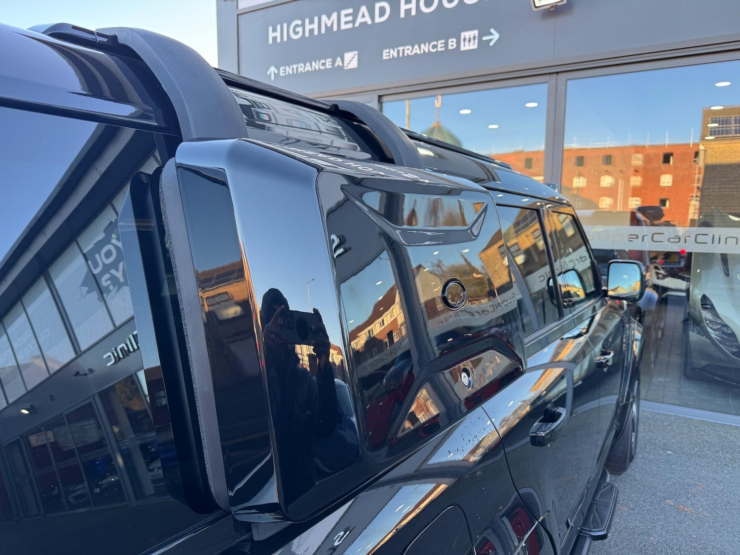 Used Land Rover Defender 2023 for sale - 76992255: Photo 10