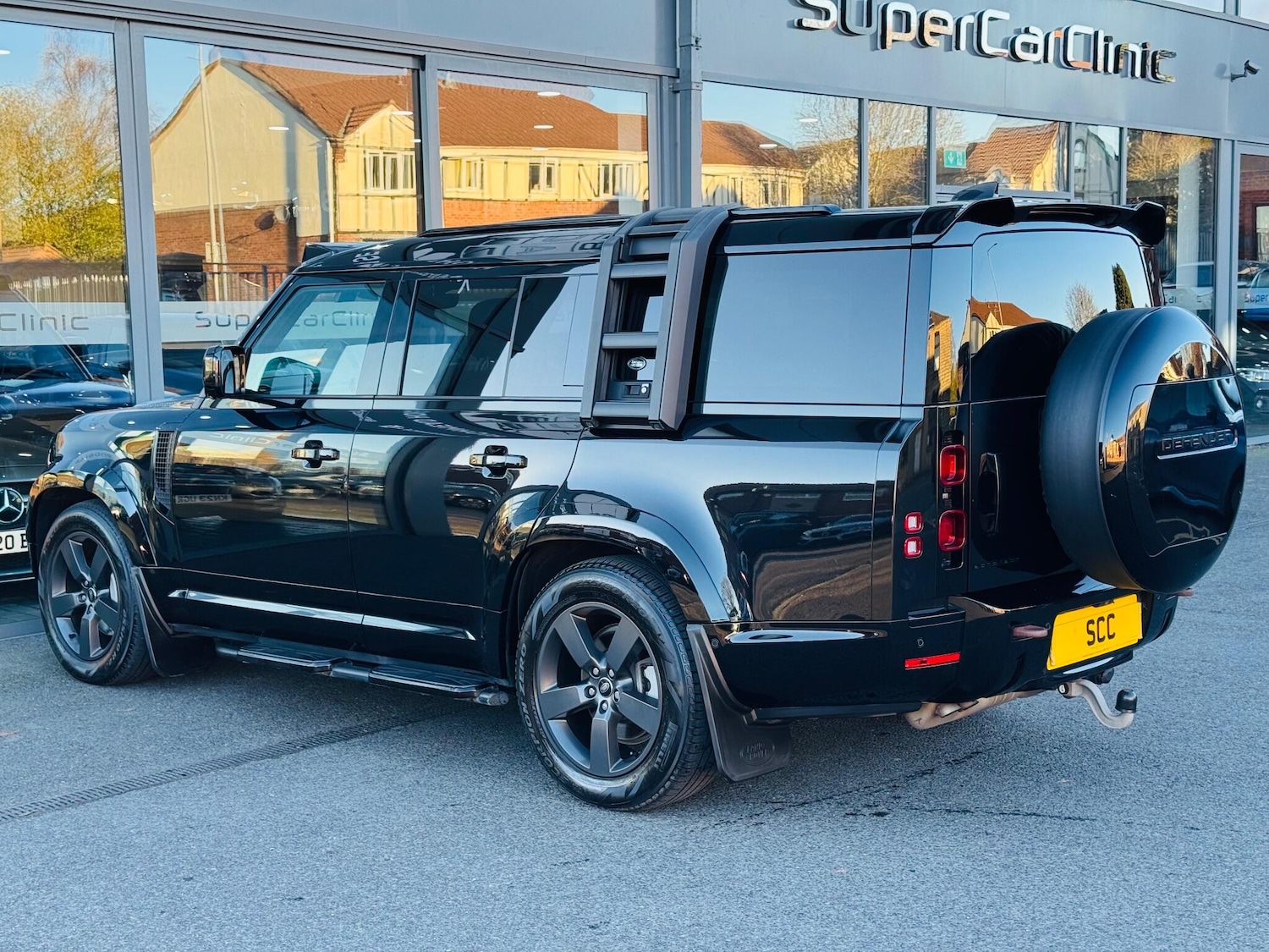 Used Land Rover Defender 2023 for sale - 76992255: Photo 7