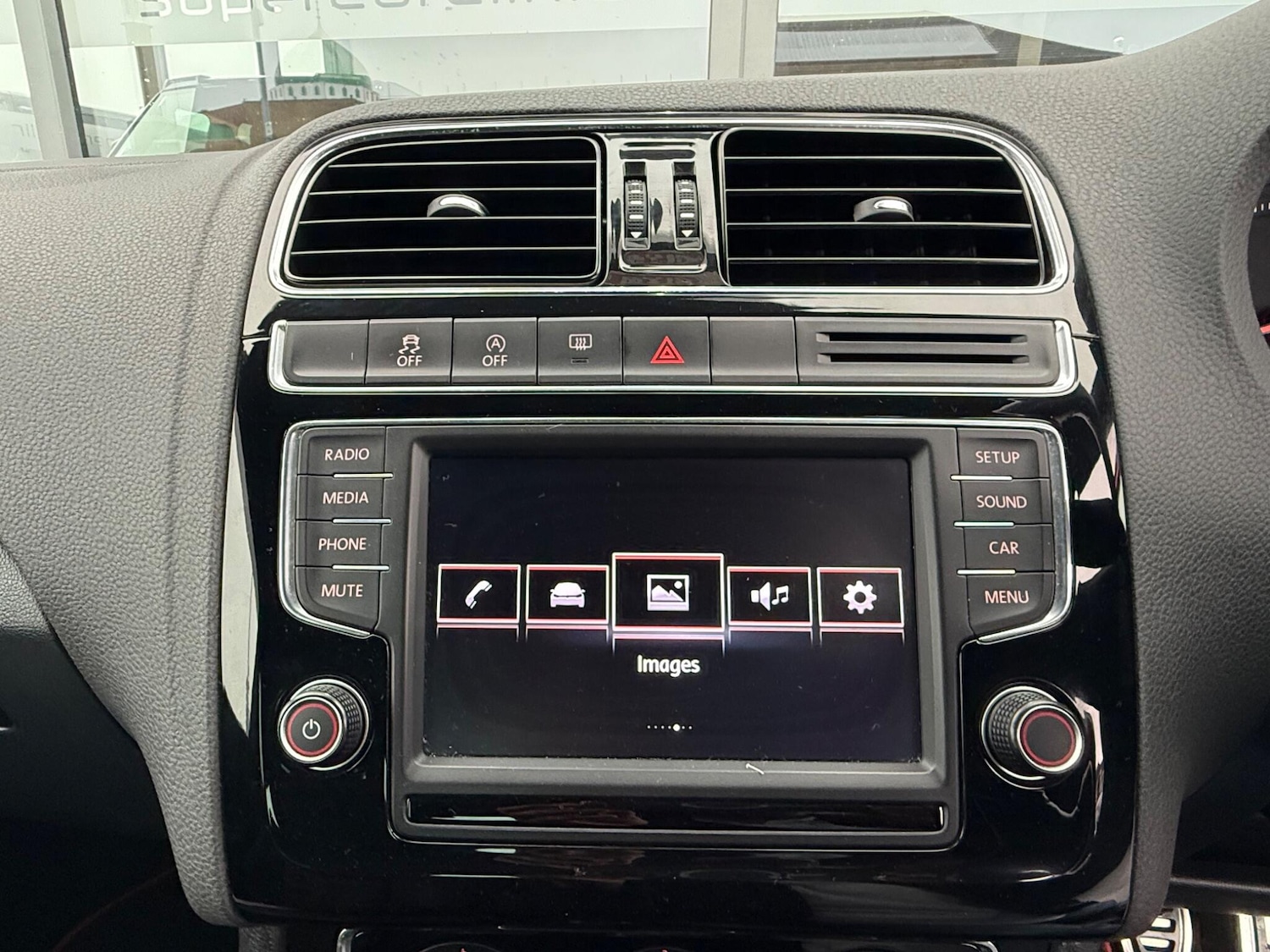 Used Volkswagen Polo 2017 for sale - 76561314: Photo 19