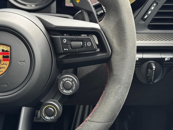 Used Porsche 911 2023 for sale - 74828906: Photo 40