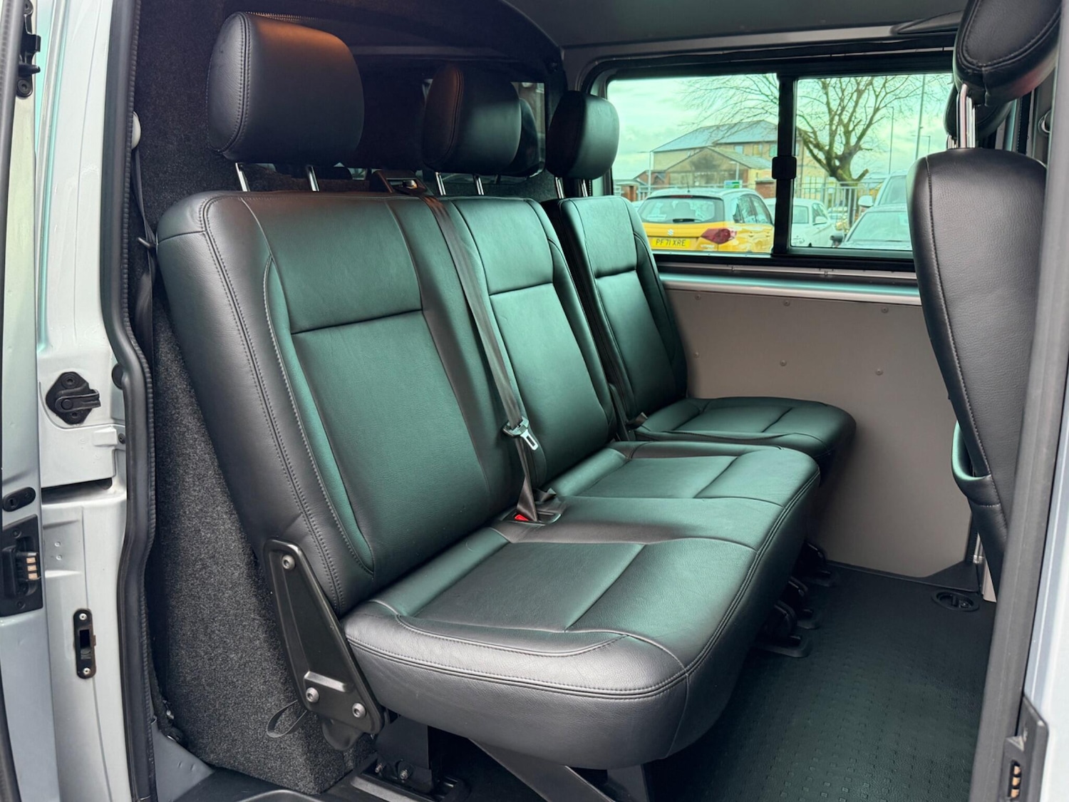 Used Volkswagen Transporter 2017 for sale - 76473873: Photo 15