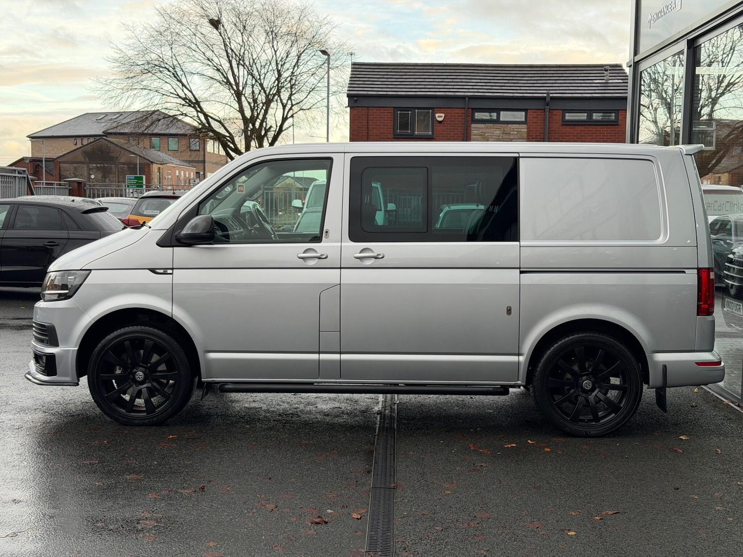 Used Volkswagen Transporter 2017 for sale - 76473873: Photo 5