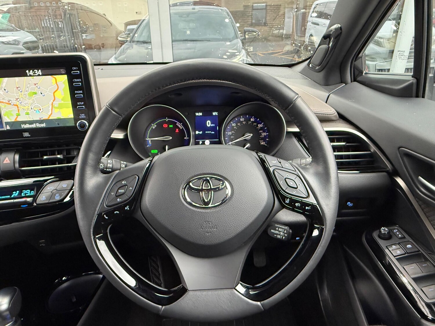 Used Toyota C-HR 2022 for sale - 77683042: Photo 15