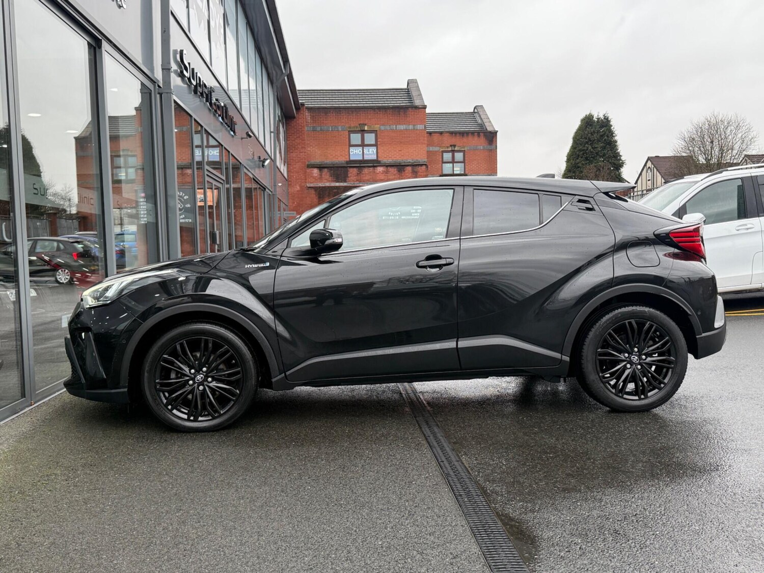 Used Toyota C-HR 2022 for sale - 77683042: Photo 9