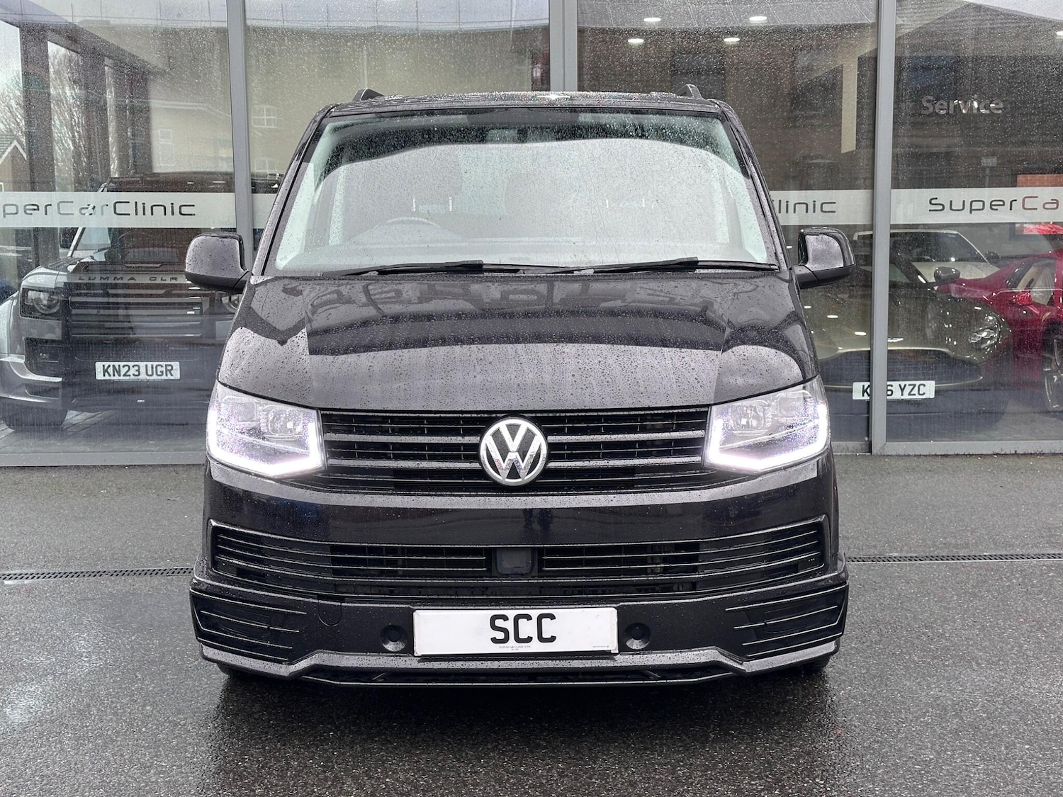 Used Volkswagen Transporter 2018 for sale - 76990709: Photo 2