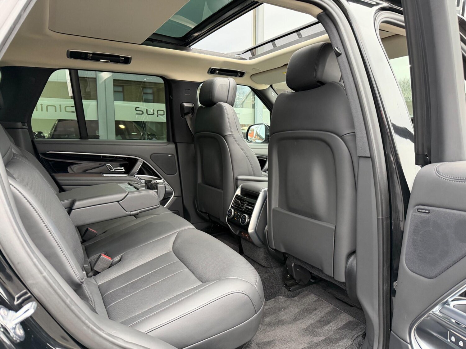 Used Land Rover Range Rover 2023 for sale - 77783552: Photo 17